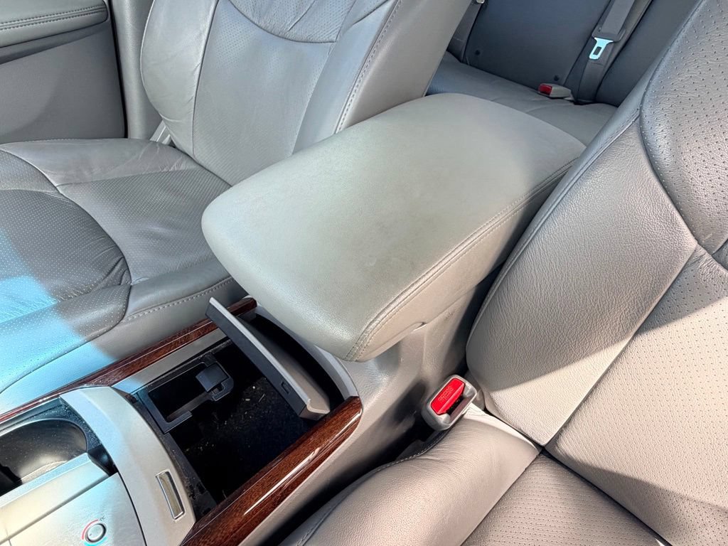 Used 2008 Toyota Avalon Limited FWD image 21
