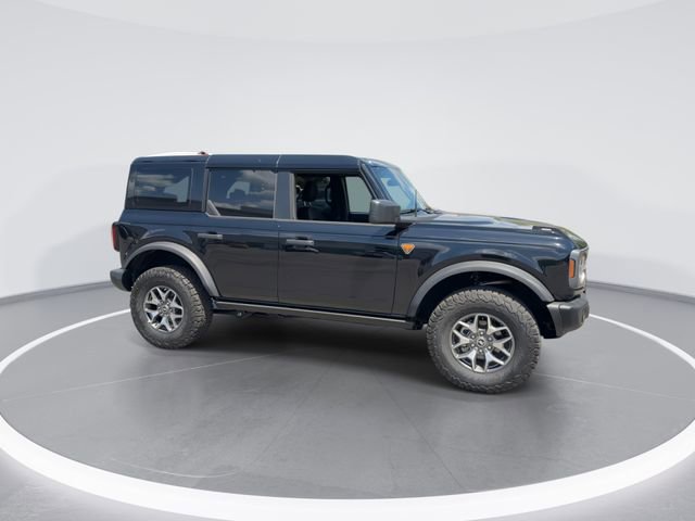 Used 2025 Ford Bronco Badlands AWD/4WD image 9