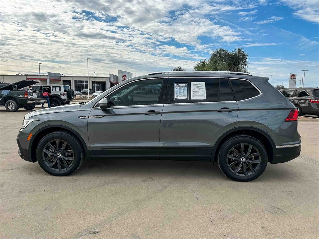 Used 2024 Volkswagen Tiguan SE image 6
