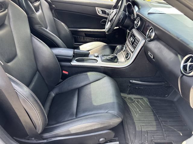 Used 2014 Mercedes-Benz SLK 250 image 11