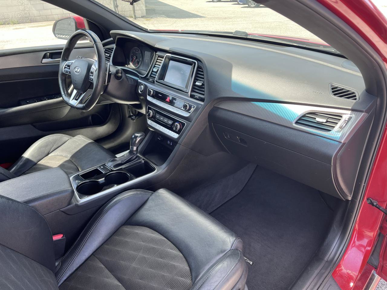 Used 2018 Hyundai Sonata Sport FWD image 18