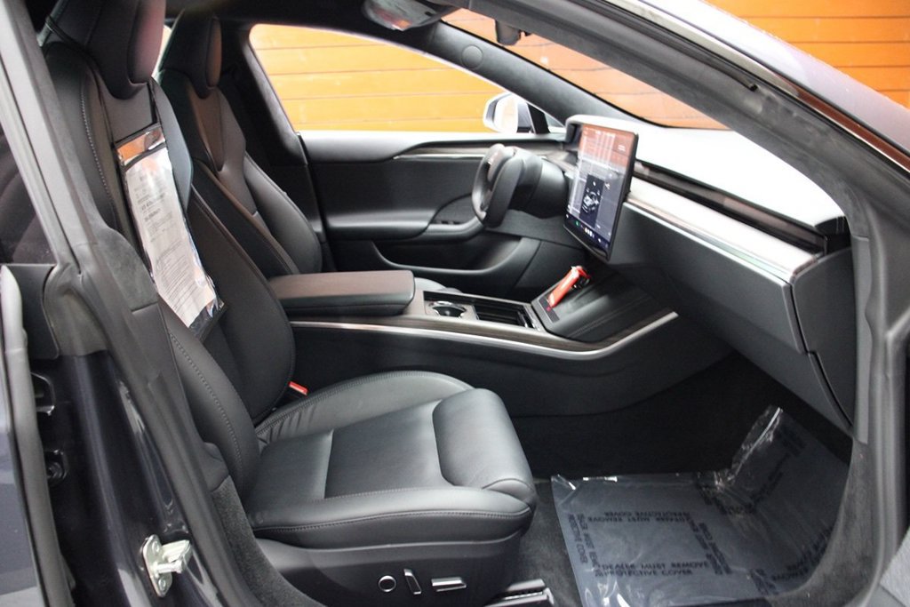 Used 2023 Tesla Model S AWD/4WD image 43