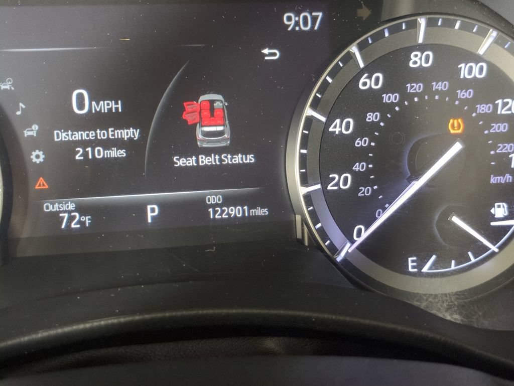Used 2020 Toyota Highlander Limited AWD/4WD image 19