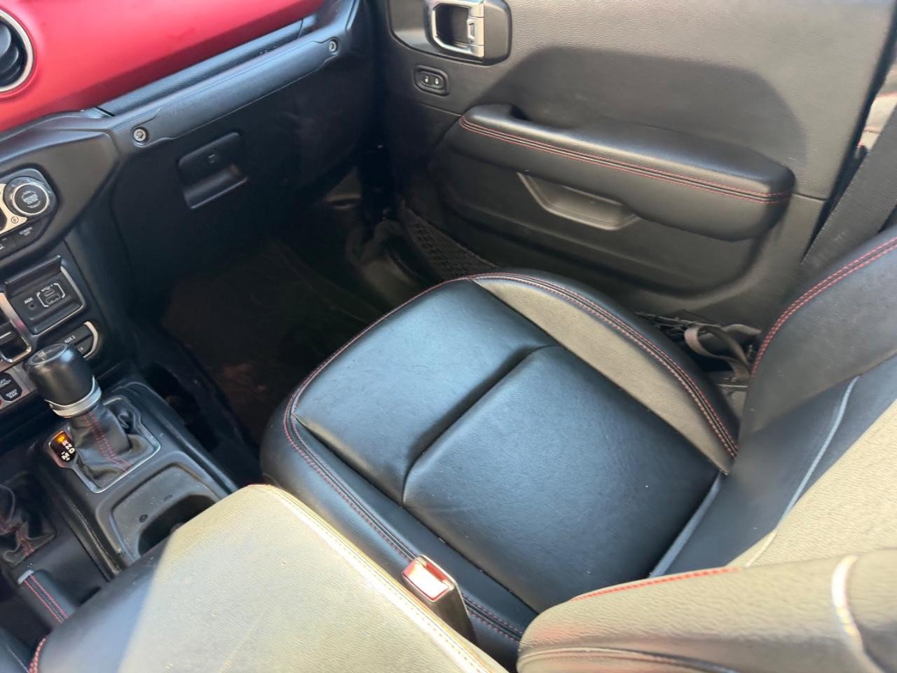 Used 2022 Jeep Gladiator Rubicon w/ Safety Group image 17