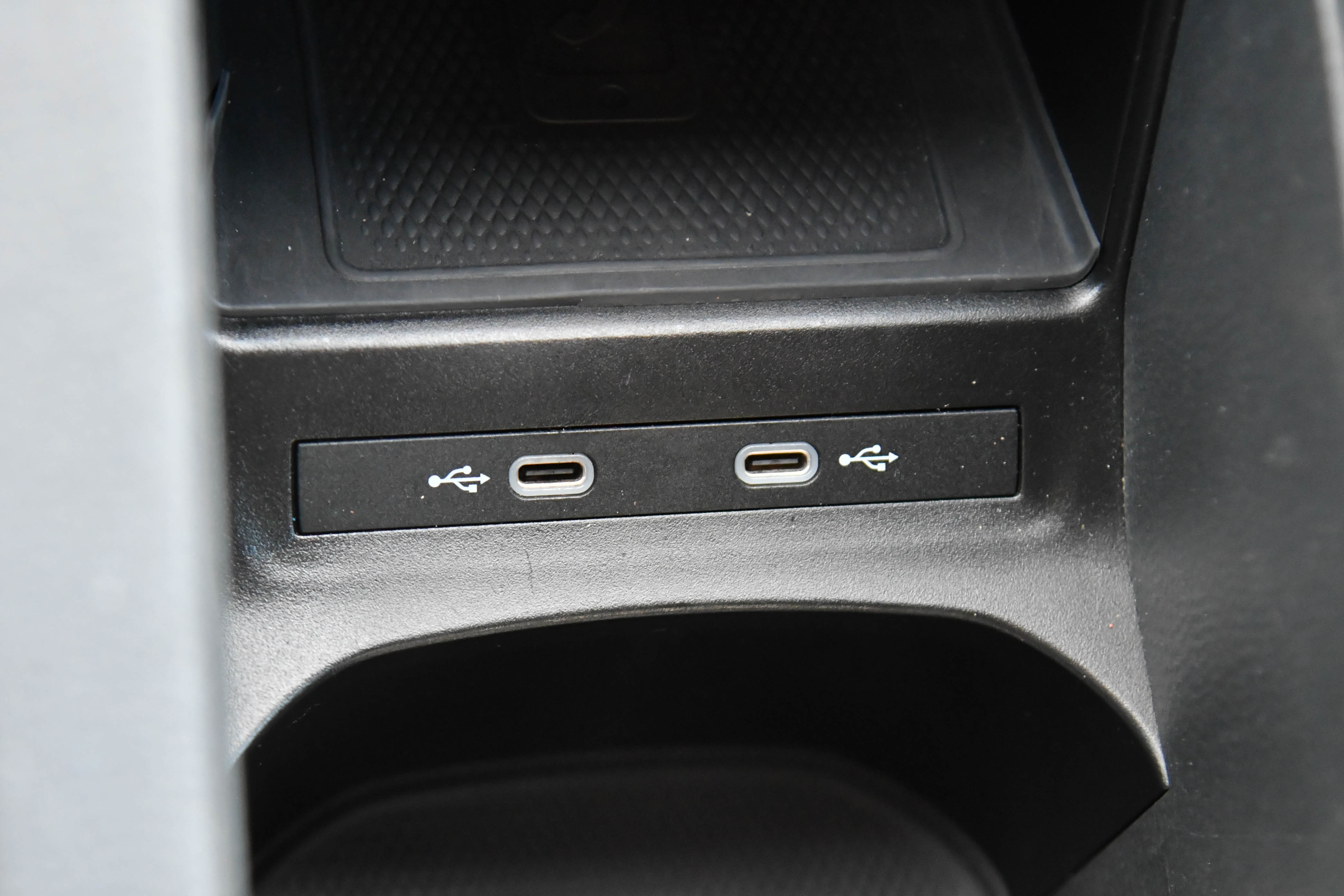 Used 2021 Volkswagen ID.4 Pro image 28