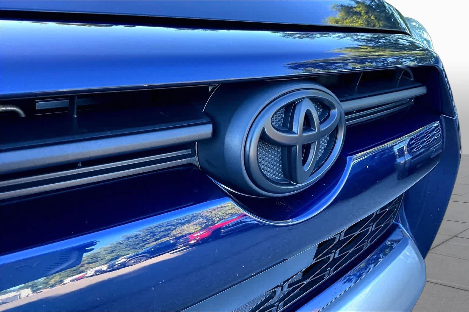 Certified 2023 Toyota 4Runner TRD Off-Road Premium w/ Moonroof Package AWD/4WD image 29