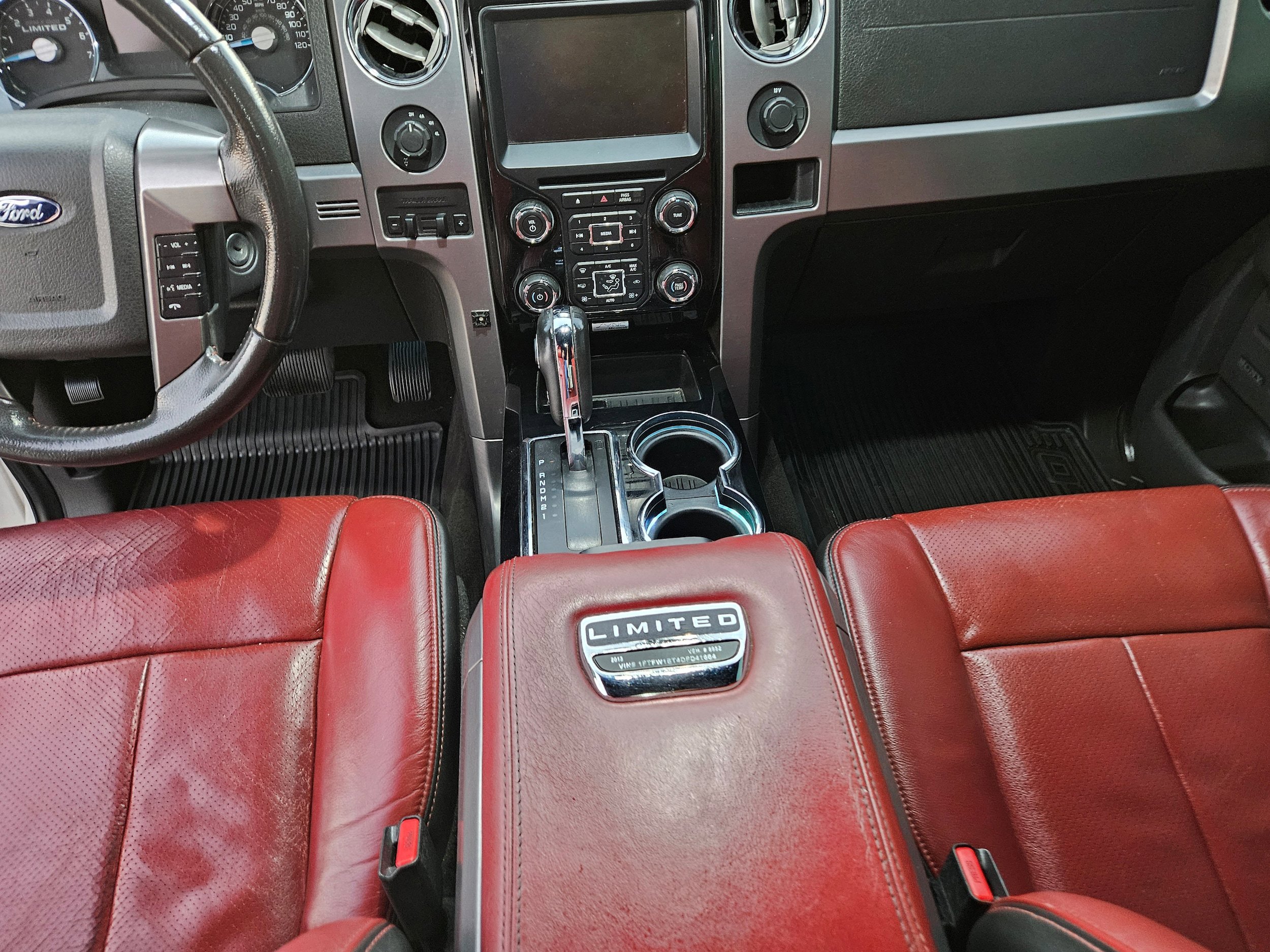 Used 2013 Ford F150 Limited image 17
