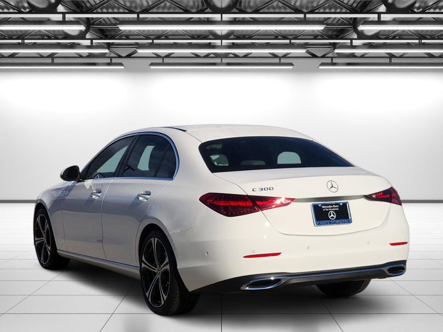 Used 2025 Mercedes-Benz C 300 Sedan image 7