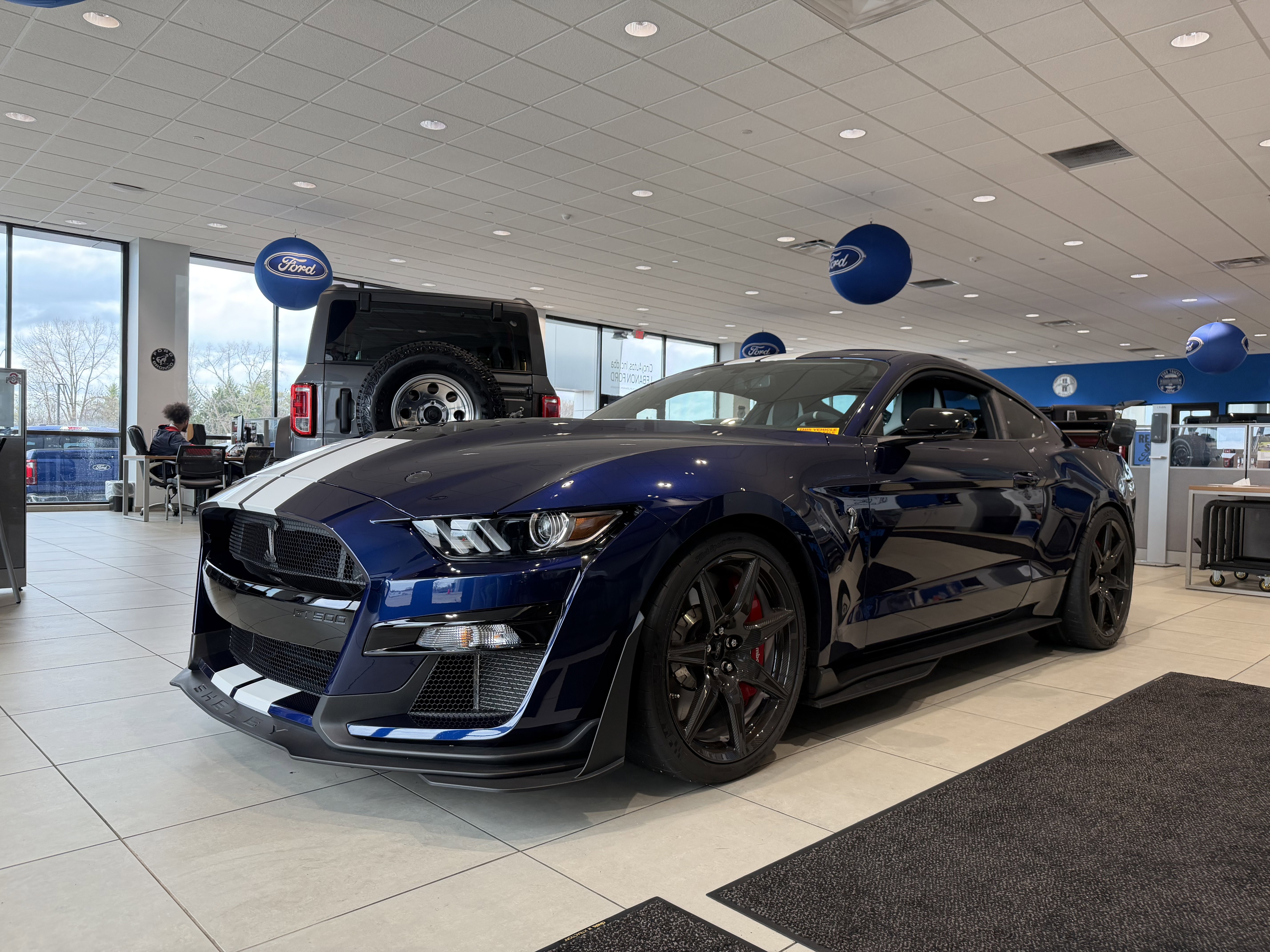 Used 2020 Ford Mustang Shelby GT500 w/ Carbon Fiber Track Pack image 19