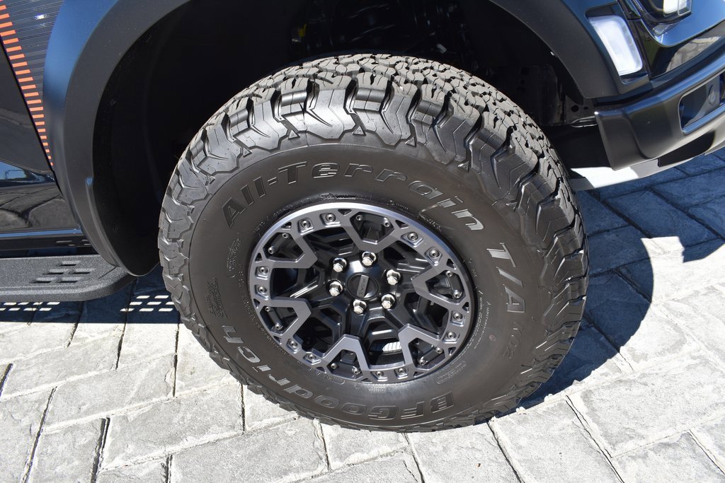 Used 2025 Ford F150 Raptor w/ Equipment Group 803A Raptor R image 4