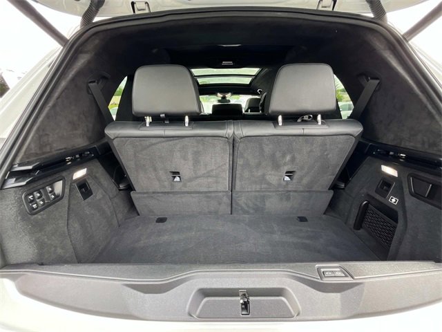 Used 2022 BMW X7 xDrive40i w/ M Sport Package image 9