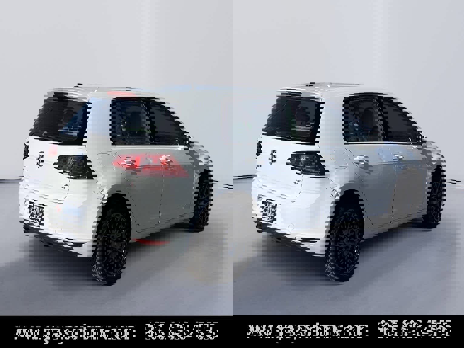 Used 2016 Volkswagen Golf S image 3