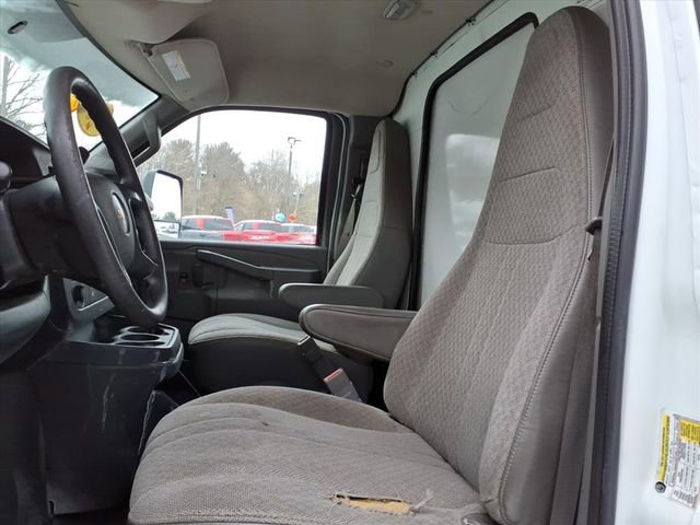 Used 2016 Chevrolet Express 3500 Work Van image 12