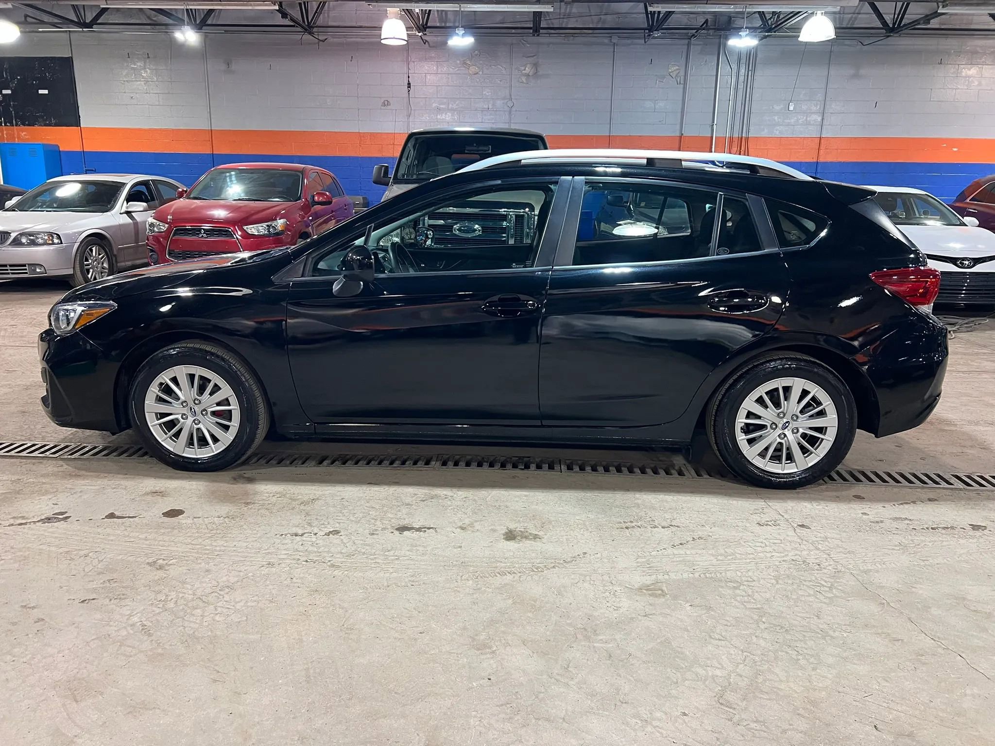 Used 2018 Subaru Impreza 2.0i Premium image 6