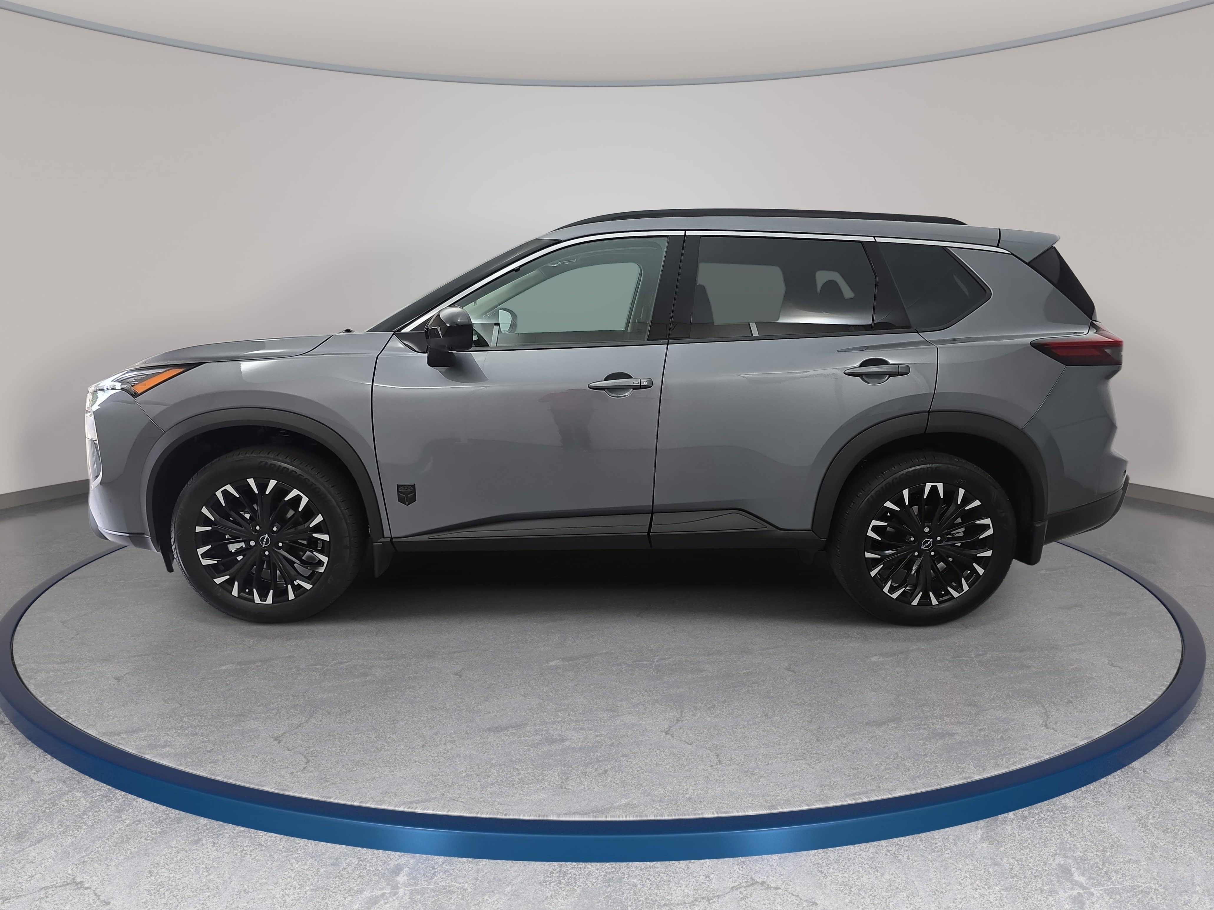 New 2026 Nissan Rogue SV FWD image 8