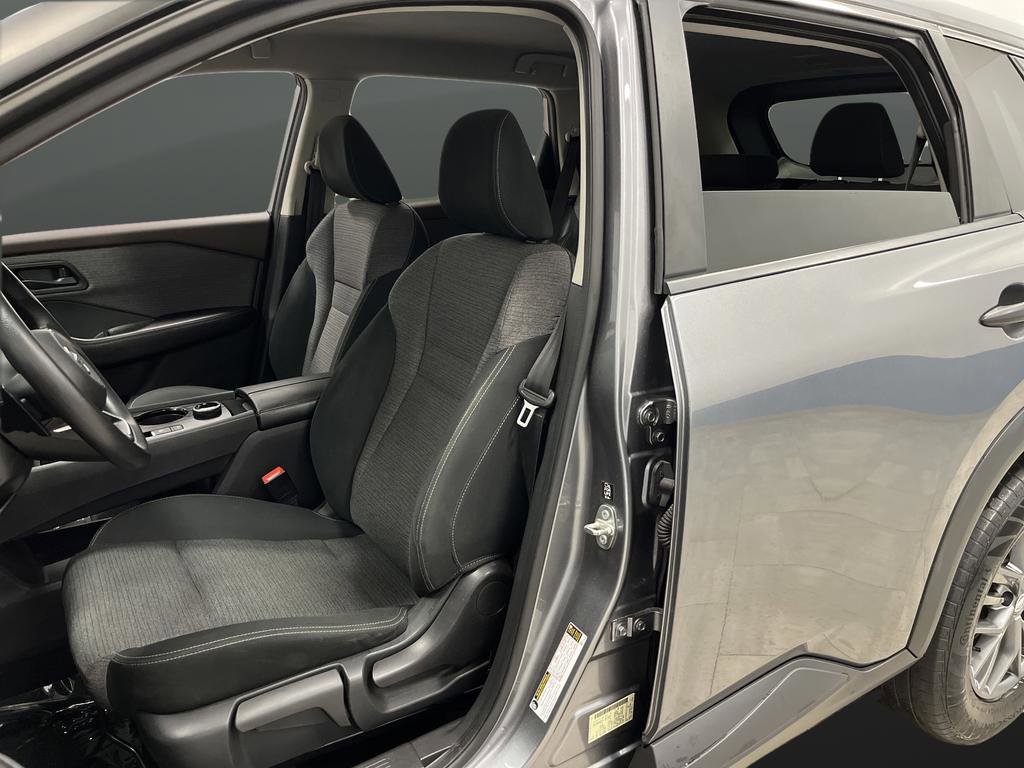 Used 2021 Nissan Rogue S AWD/4WD image 4