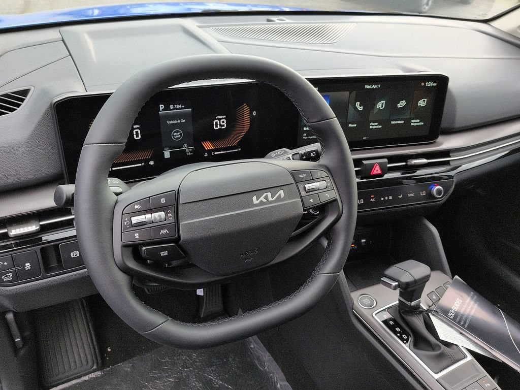 New 2026 Kia Sportage EX FWD image 9