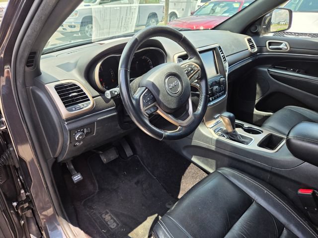 Used 2016 Jeep Grand Cherokee Limited RWD image 15