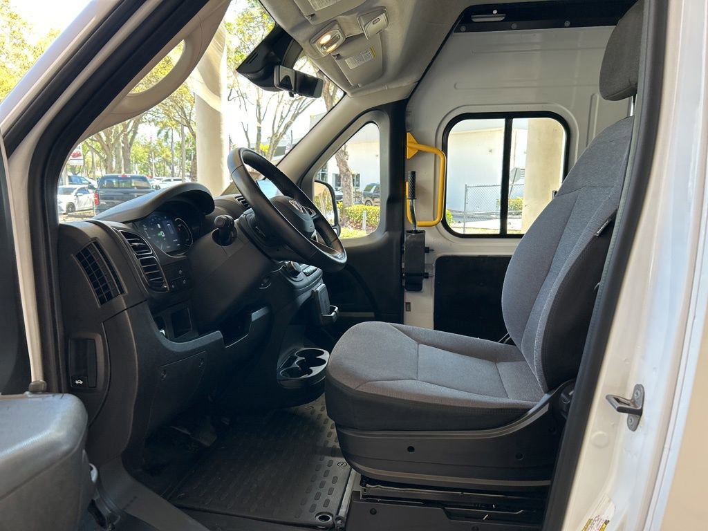 Used 2024 RAM ProMaster 3500 w/ Delivery Van Package image 5