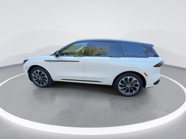 New 2026 Lincoln Nautilus Reserve AWD/4WD image 5