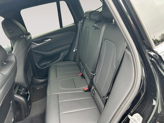 Used 2024 BMW X3 xDrive30i w/ Premium Package w/ZPA AWD/4WD image 13