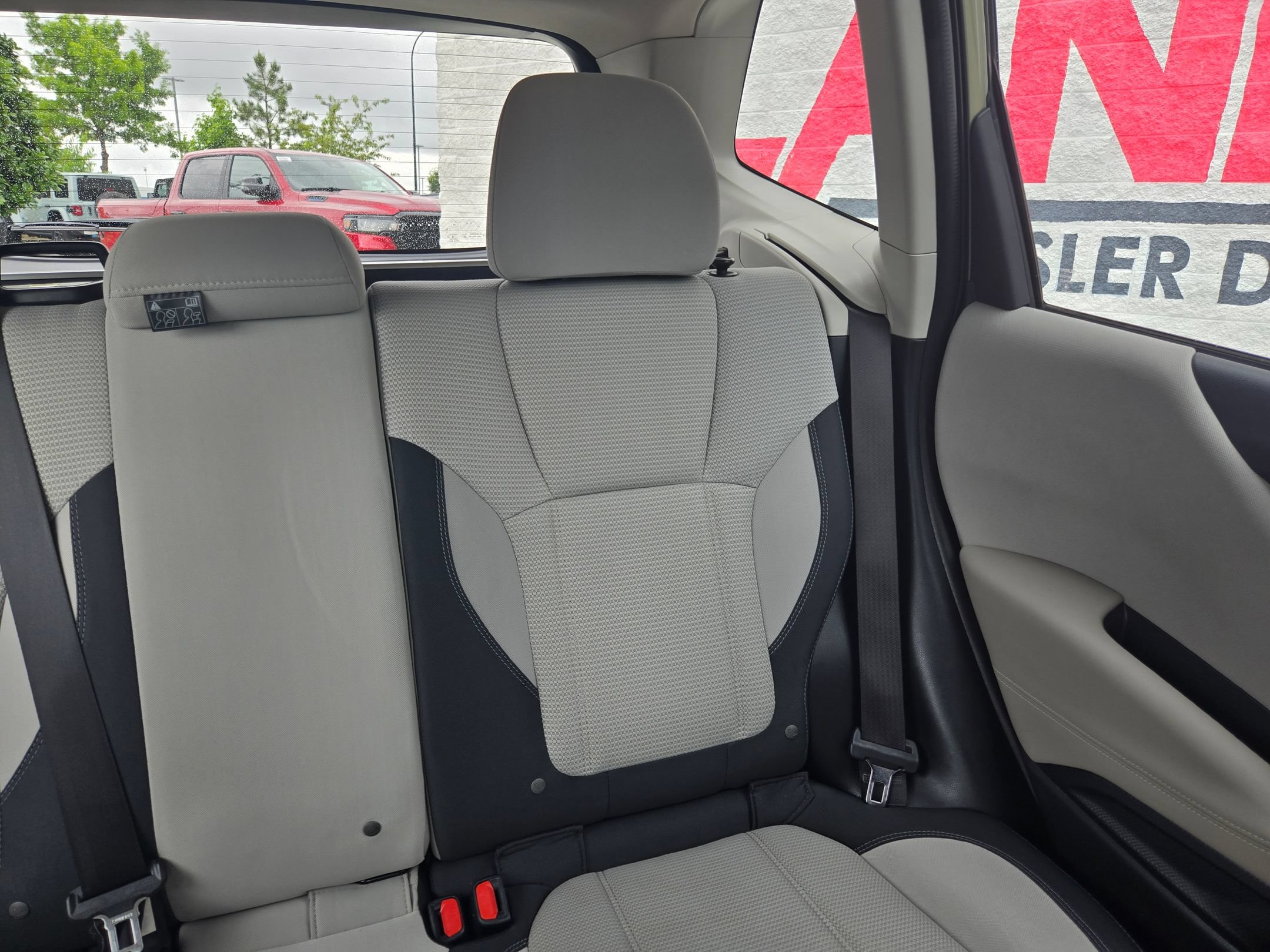 Used 2021 Subaru Forester AWD/4WD image 14