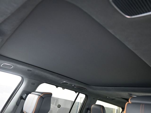 Used 2024 Jeep Grand Wagoneer L Series III image 24