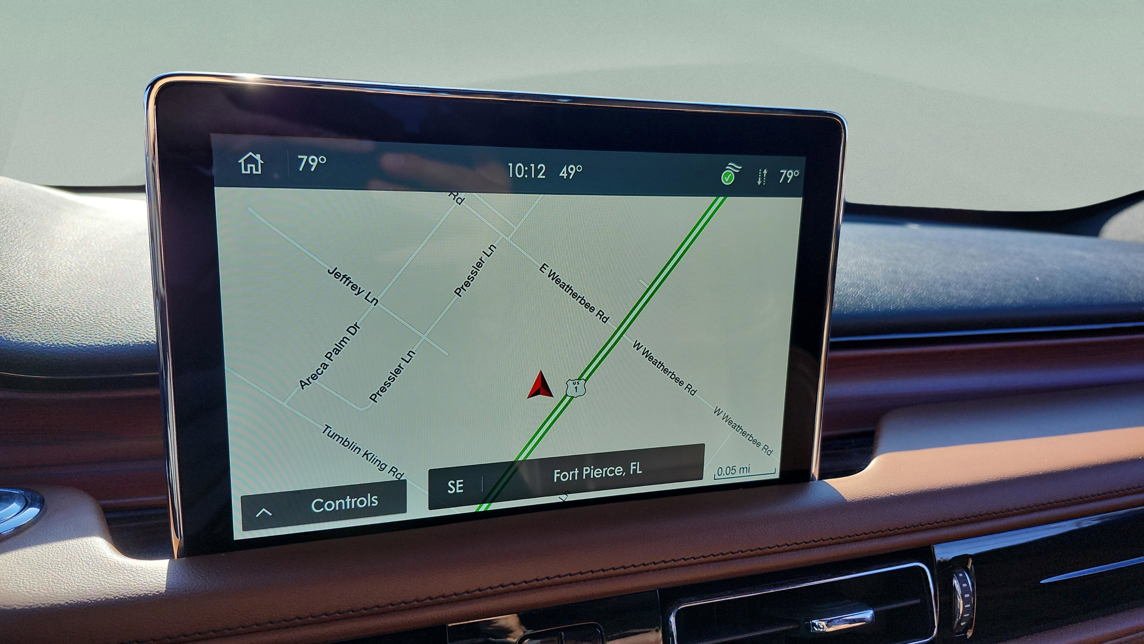 Used 2021 Lincoln Aviator Reserve w/ Equipment Group 208A image 13