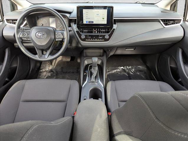 Used 2025 Toyota Corolla LE image 17