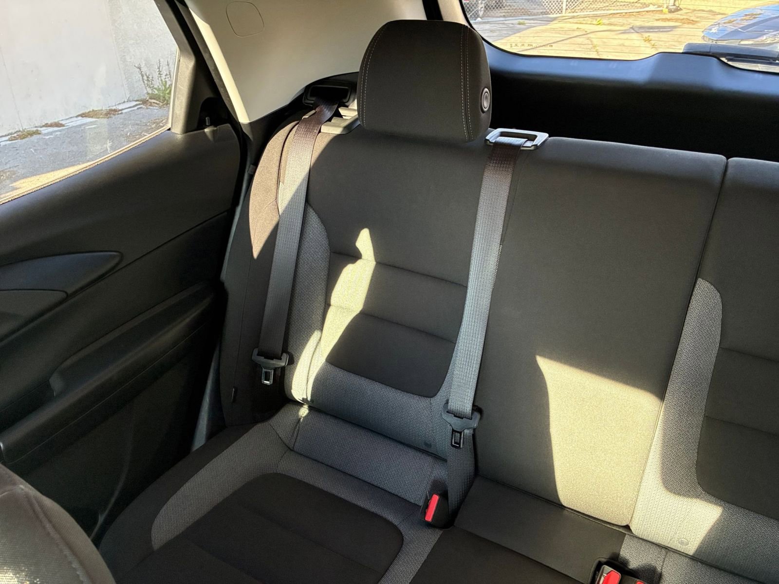 Used 2025 Chevrolet TrailBlazer LT image 38