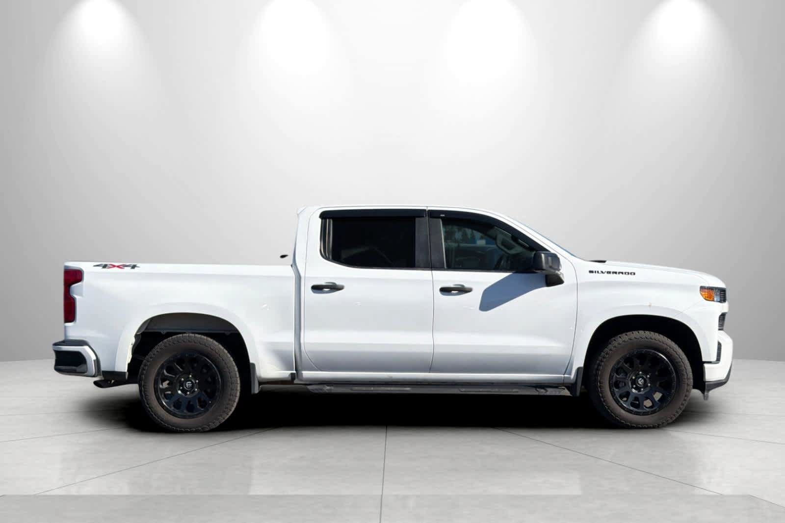 Used 2021 Chevrolet Silverado 1500 Custom AWD/4WD image 8