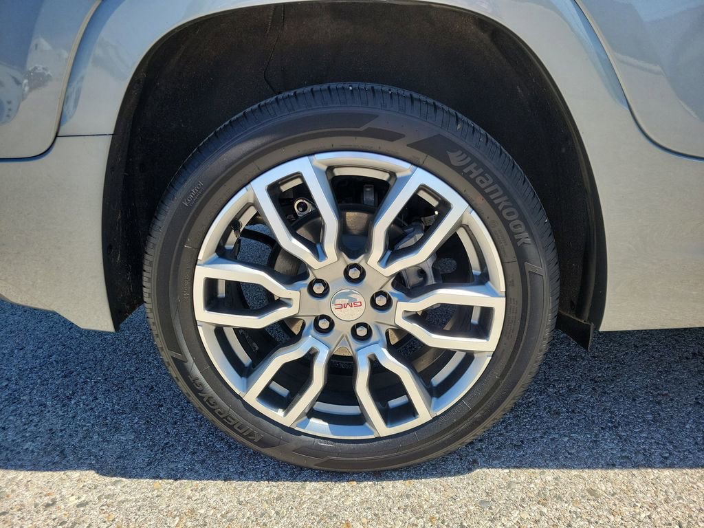 Used 2023 GMC Terrain Denali AWD/4WD image 5