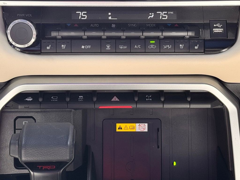 Used 2022 Toyota Tundra 1794 Edition image 22