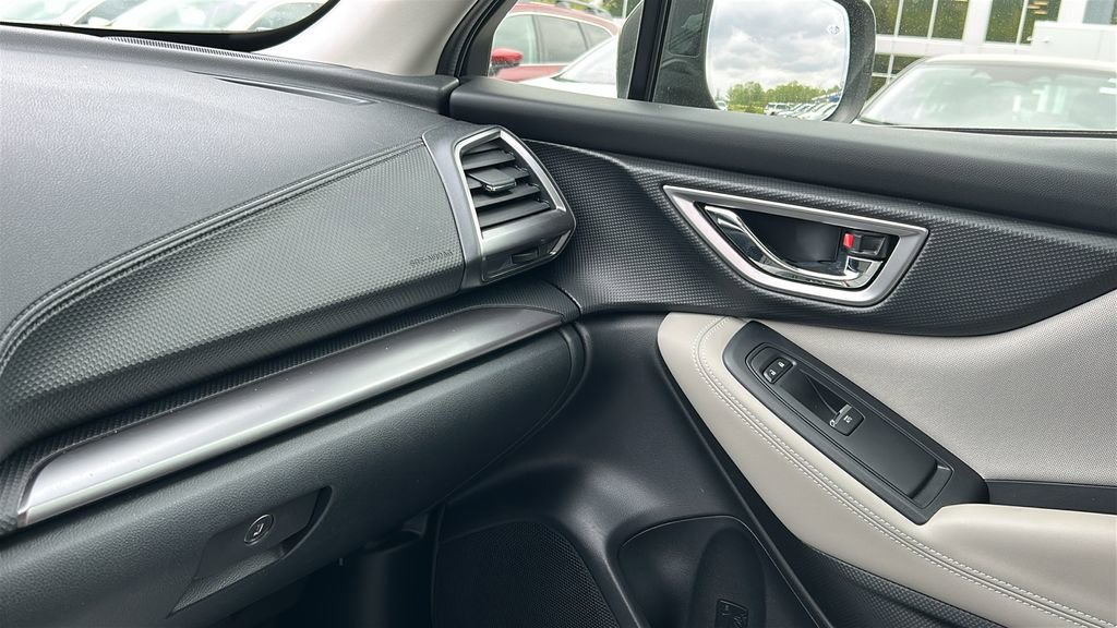 Used 2019 Subaru Forester Premium AWD/4WD image 19