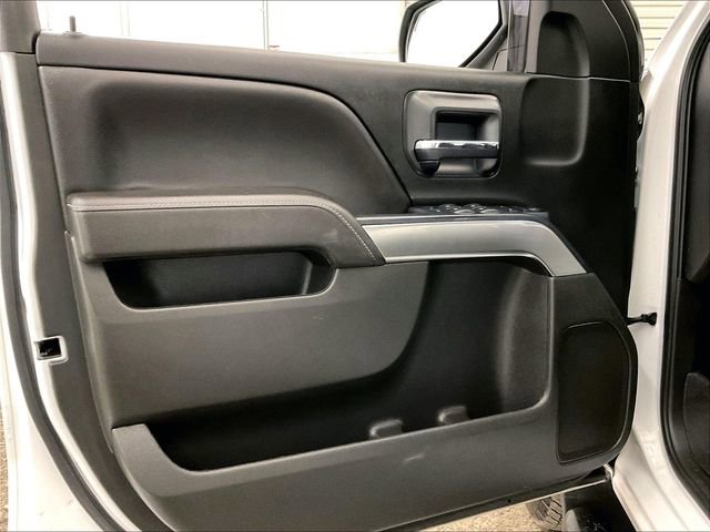 Used 2017 Chevrolet Silverado 1500 LT w/ All Star Edition AWD/4WD image 22