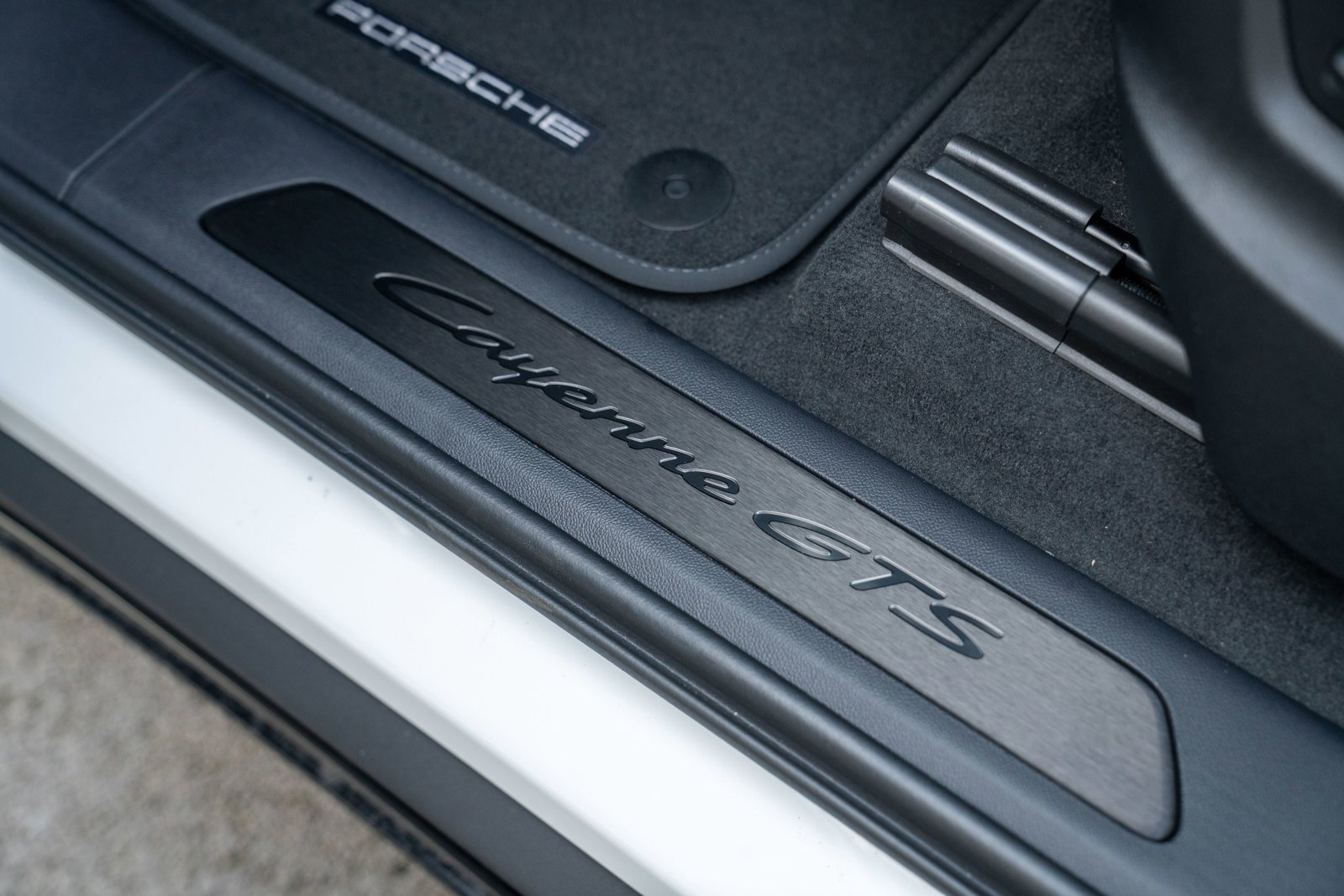 New 2026 Porsche Cayenne GTS AWD/4WD image 12