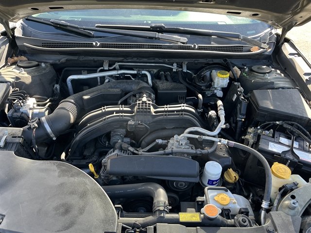 Used 2020 Subaru Outback Touring AWD/4WD image 14