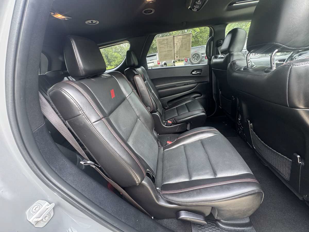 Used 2025 Dodge Durango R/T AWD/4WD image 11