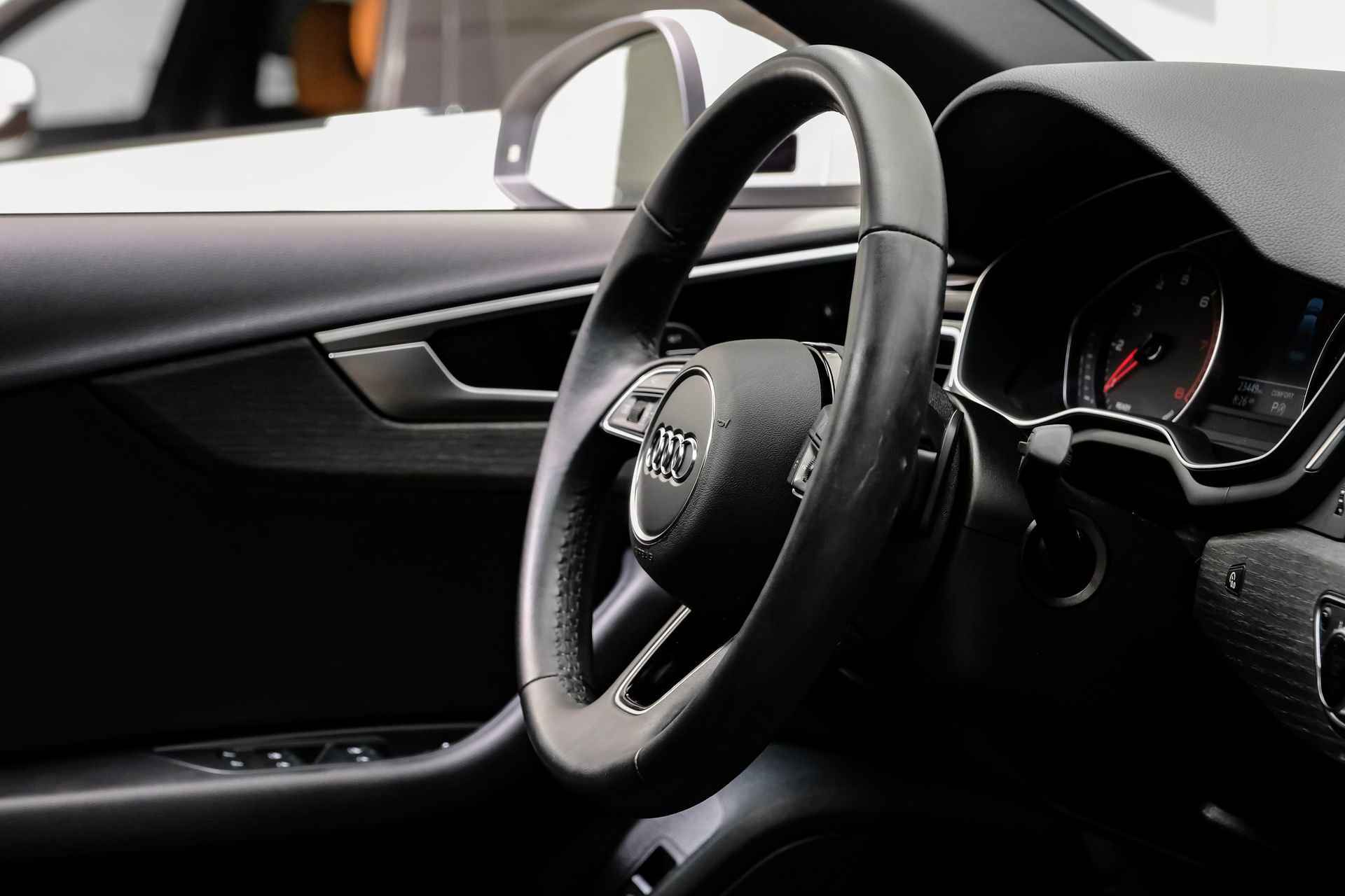 Used 2023 Audi A4 2.0T Premium w/ Convenience Package image 18