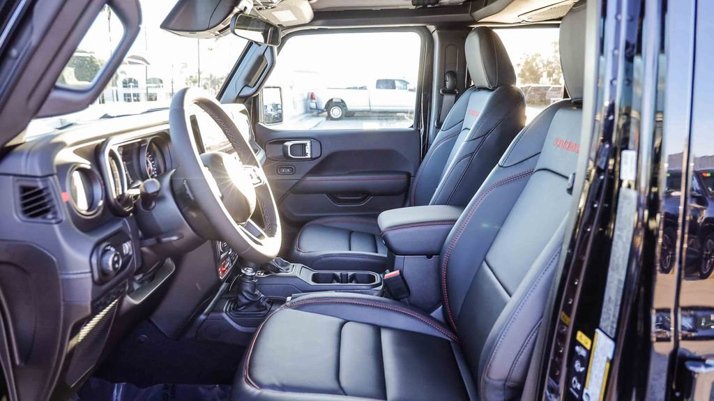 New 2026 Jeep Gladiator Rubicon w/ Steel Bumper Group image 22