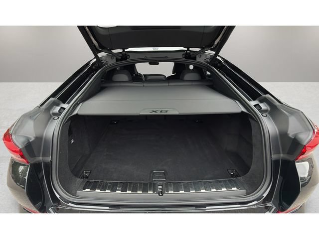 Used 2024 BMW X6 xDrive40i AWD/4WD image 30