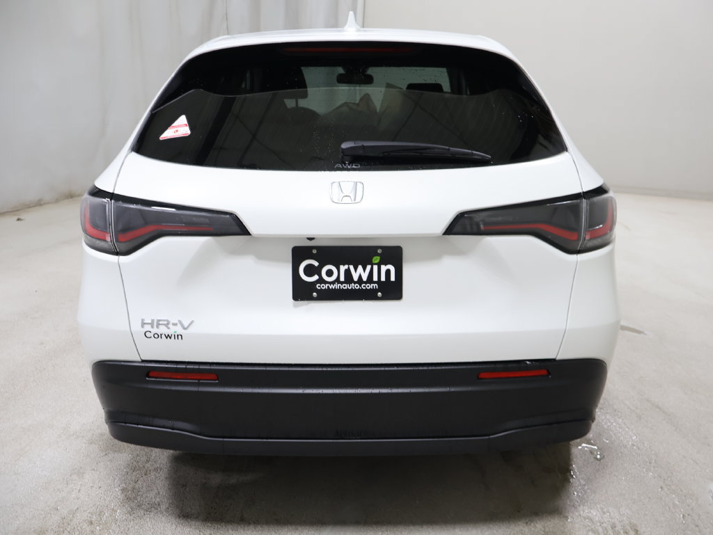 New 2027 Honda HR-V LX image 5