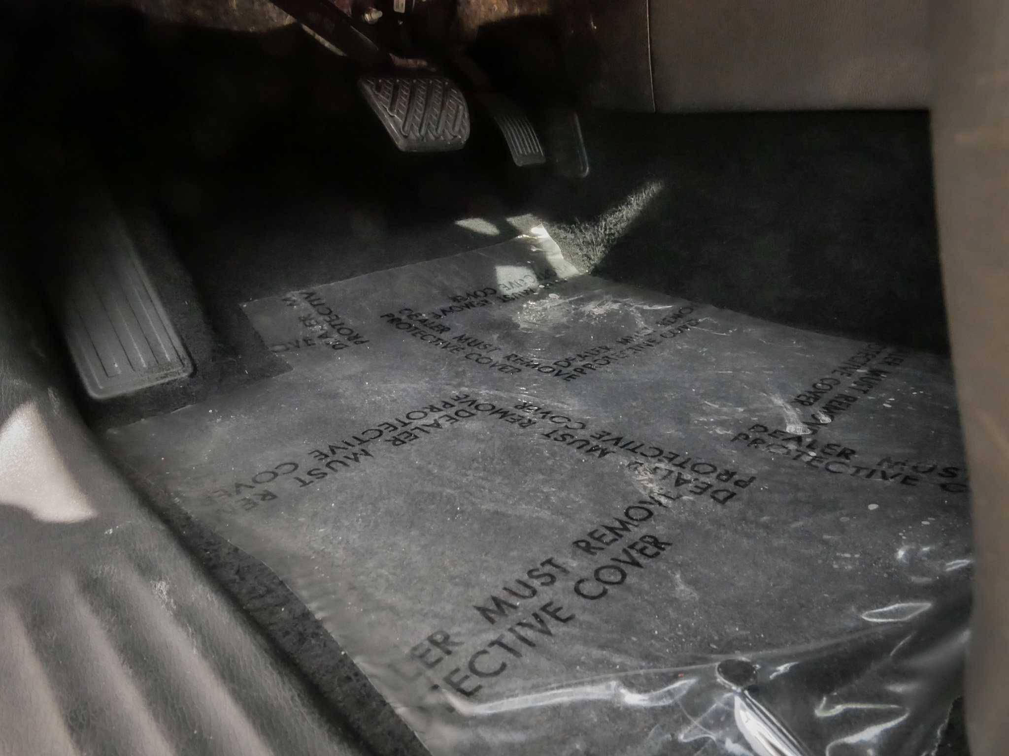 Used 2024 Nissan Armada SL w/ Captain's Chairs Package image 17