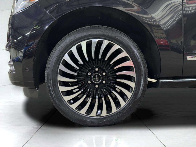 Used 2020 Lincoln Navigator L Black Label w/ Cargo Convenience Package image 71