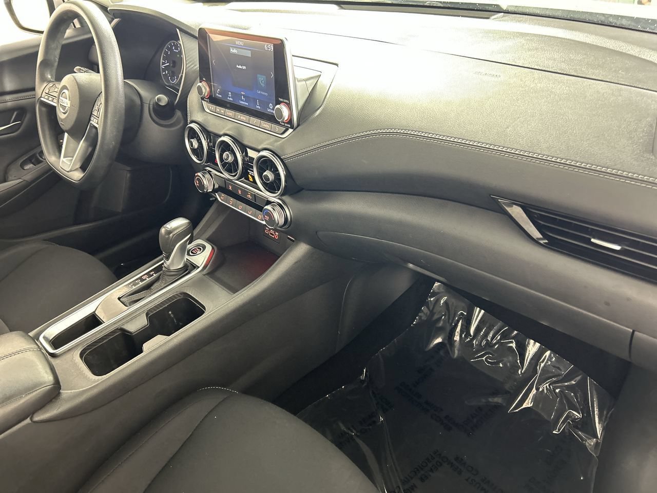 Used 2023 Nissan Sentra SV FWD image 27