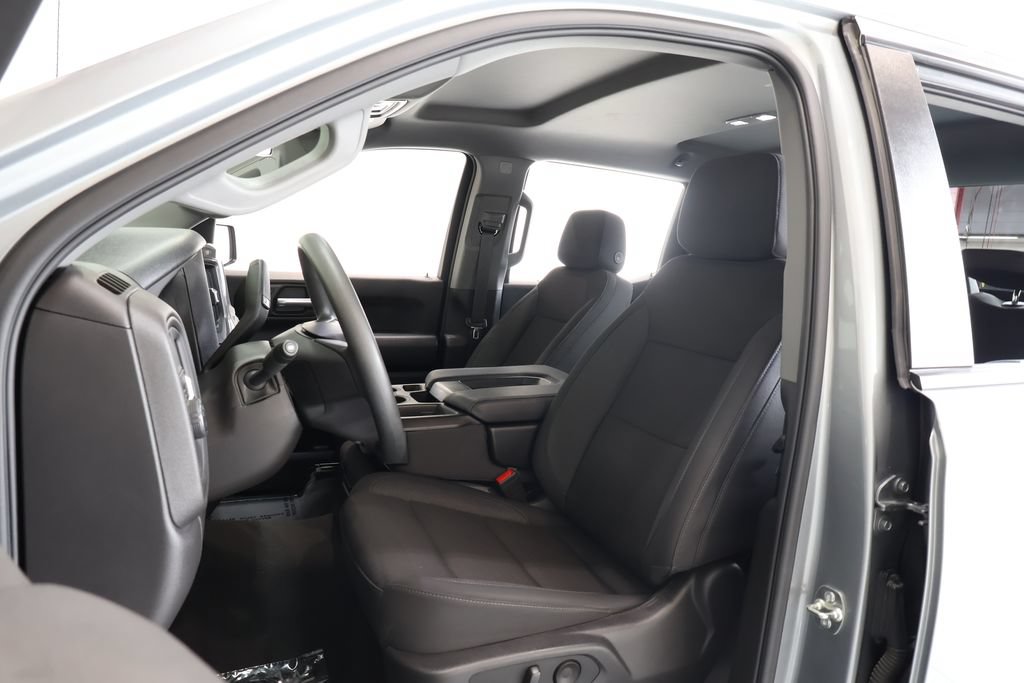 Used 2025 Chevrolet Silverado 1500 Custom RWD image 18