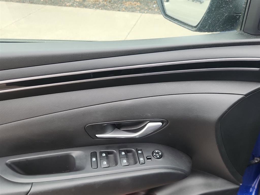 Used 2023 Hyundai Tucson SEL image 12