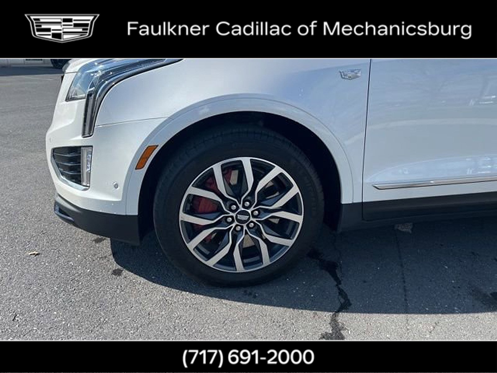 Used 2022 Cadillac XT5 Sportv w/ LPO, ONYX Package image 39