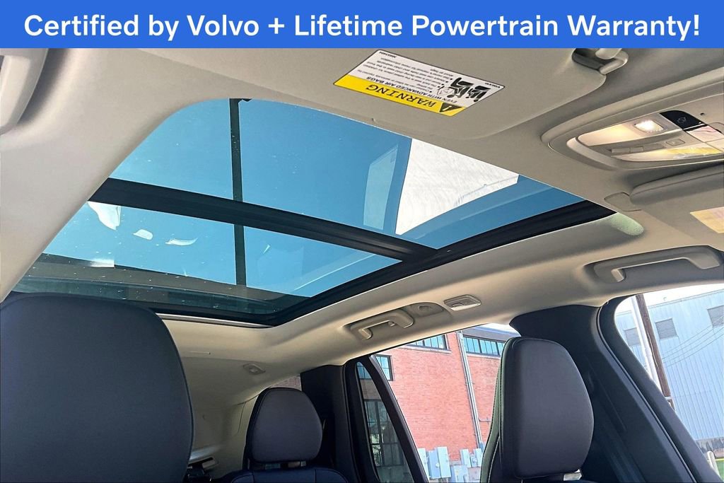 Used 2025 Volvo XC90 B6 Plus image 22