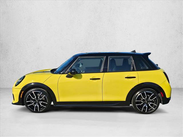 Certified 2025 MINI Cooper S FWD image 9